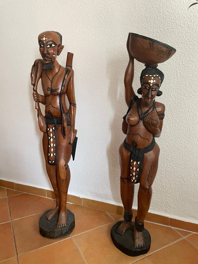 Artesanía Africana Madera Tallada