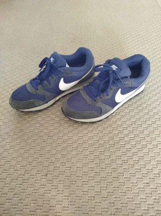 Zapatillas Nike MD Runner 2 Azul Talla 40 unisex