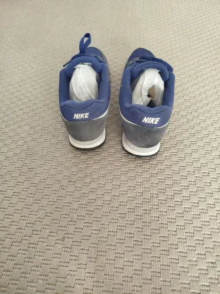 Zapatillas Nike MD Runner 2 Azul Talla 40 unisex