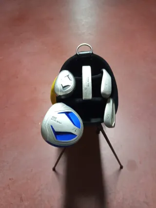 Bolsa Golf Mizuno Trípode Niños con palos.