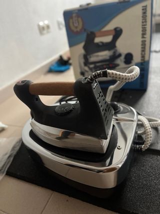 Deja de ir a citas con más arrugas que una pasa.