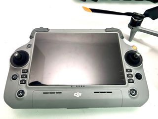 Dron DJI Matrice 4T (cámara térmica)