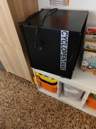 Nevera Metro Mini Negra