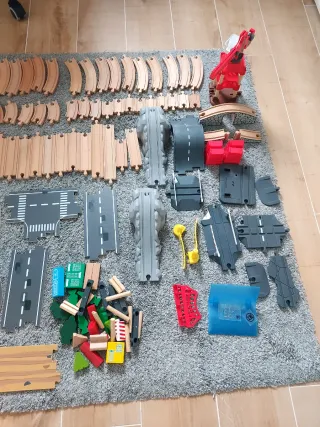 Lote 200 vías y carreteras de madera