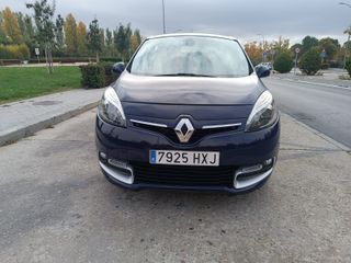 Renault Megane Scenic 2014