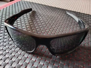 Gafas de sol Oakley negras