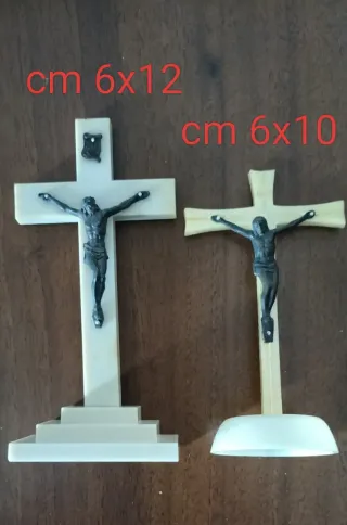Coppia Crocifissi Vintage cm 6x12 e 6x10