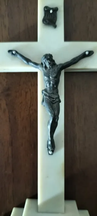 Coppia Crocifissi Vintage cm 6x12 e 6x10