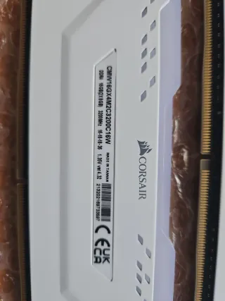 Corsair Vengeance 16GB RGB Pro 2x8GB DDR4 RAM 3200