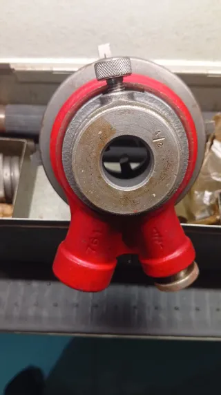 Filiera per tubi BREV. 50887 1/4 1 1/4