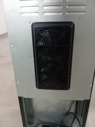 Vinoteca 12 botellas casi sin uso