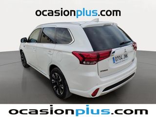 Mitsubishi Outlander 2.0 PHEV Kaiteki 4WD Auto 149 kW (203 CV)
