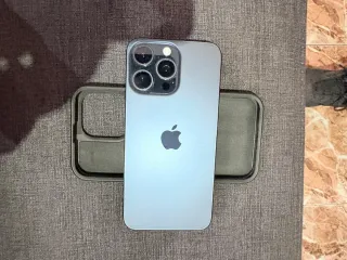 iPhone 15 Pro Max 256GB azul sierra. Con su caja