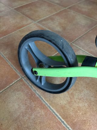 Bicicleta sin pedales Globber verde