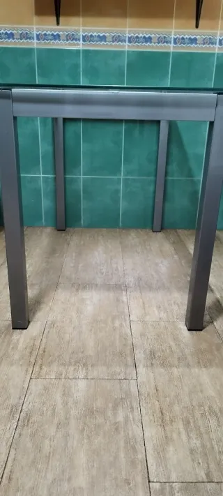 Mesa de cocina cristal y metal