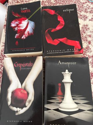 Saga Crepúsculo (Spanish Edition)
