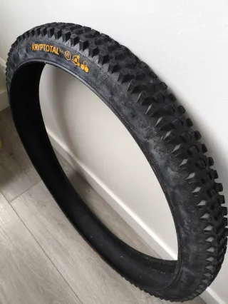 Cubierta Continental Kryptotal 29x2,40