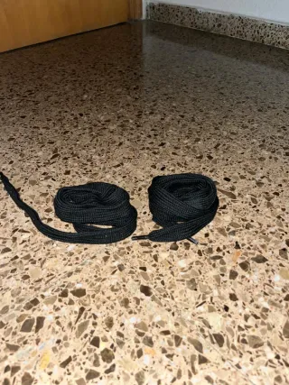 Zapatillas Puma Suede XL Negras y Blancas
