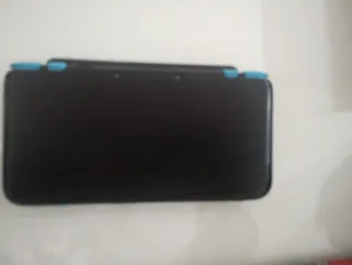 Nintendo 2DS XL Nero/Turchese + 3 giochi