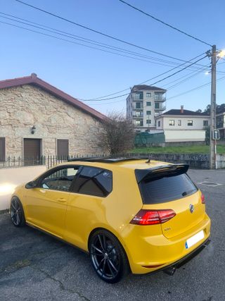 Volkswagen Golf VII GTI Performance