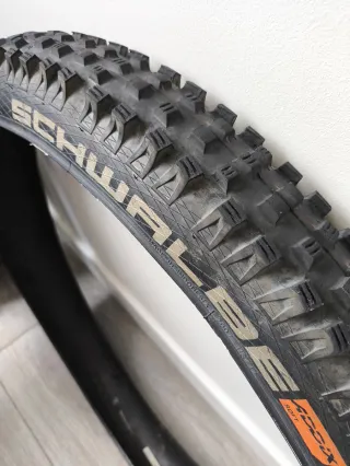 Cubierta Schwalbe Magic Mary 29x2,40