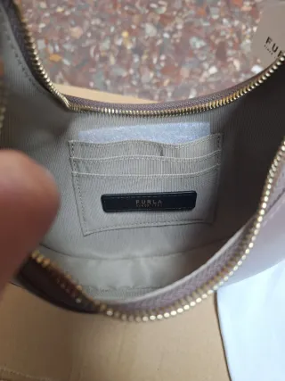 Bolso Furla Beige Media Luna