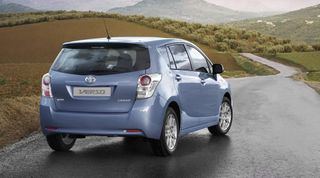 Faro Trasero Derecho Toyota Verso 2010