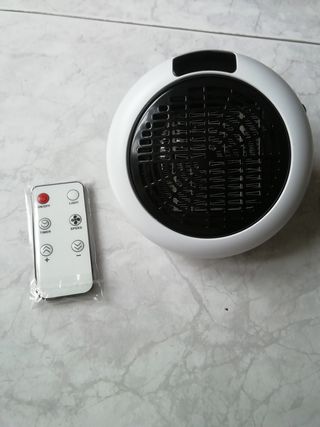 Calefactor Insta Heater 600W Enchufe Pared