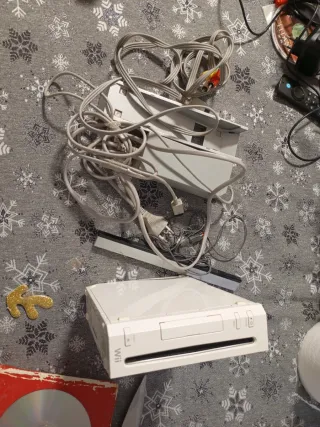 Nintendo Wii Blanca, sin mandos ni juegos