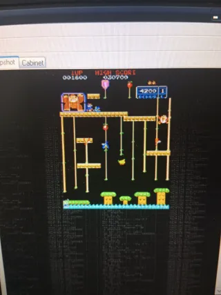 Portátil Asus 10 con juegos arcade