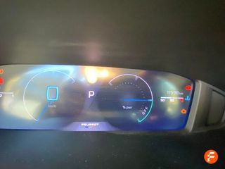 Peugeot 208 Allure HYBRID 100 eDCS6