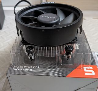 Disipador y ventilador para procesadores AMD Ryzen