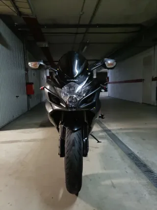 Suzuki GSXR 600cc k7 ( Black edition )Limitada
