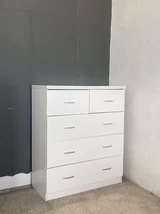 Nueva! comoda blanca en oferta