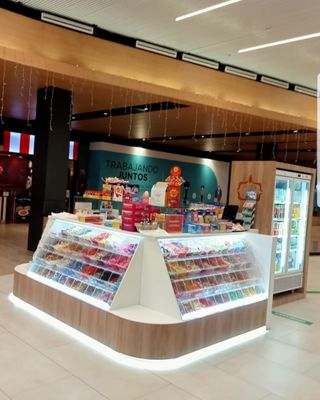 Mueble expositor chucherías/gominolas