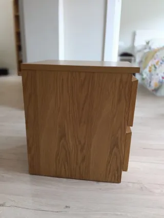 Mesita de noche IKEA (MALM) madera