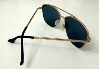 Gafas de sol Hawkers doradas espejo rosa