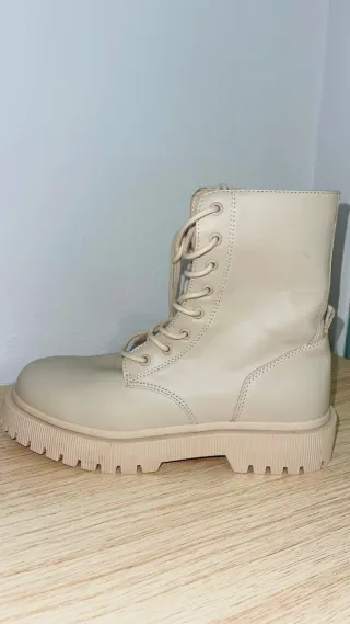 Botas Beige Nuevas