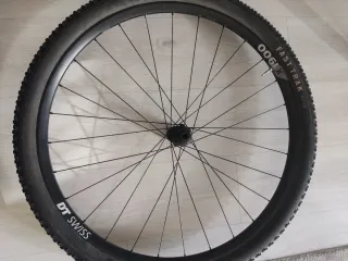 DT Swiss X1900
