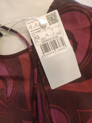 Vestido estampado morado y rojo sin estrenar