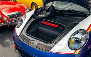 Porsche 911 992 Dakar