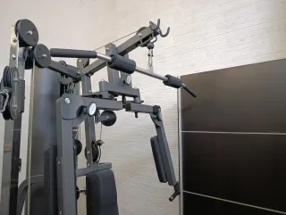 Máquina Multiestación Finnlo Autark 2200