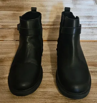 Botín piel negro talla 39