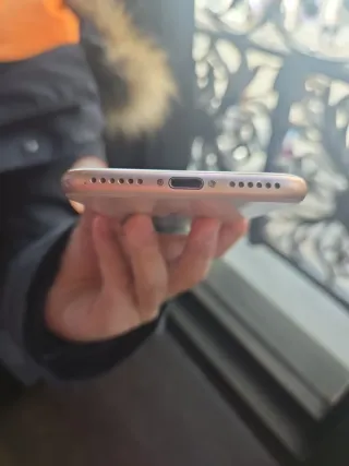 iPhone 8 Oro