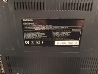 Televisión LCD Toshiba 32 Plata