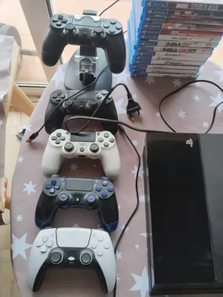 PS4 (PlayStation 4) 500GB Negra CUH-1116A