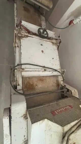 Formadora de masa industrial