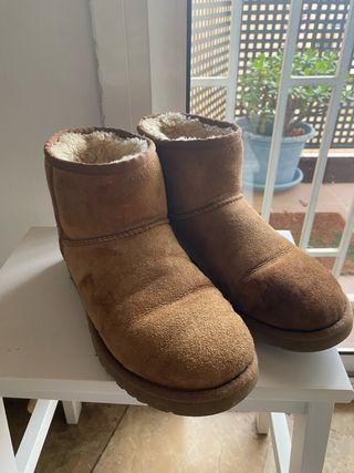 Botas Ugg Caña Baja Marrones