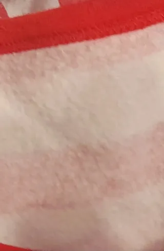 Camiseta pijama panda rayas rojas