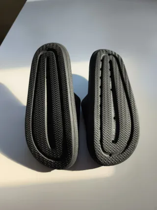 Sandalias Cloud Slides Grises